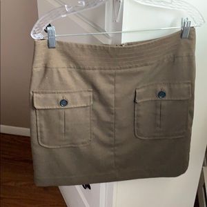 Lined skirt, 18 inches in length.